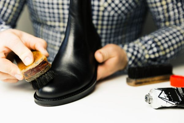 Conseils pour des chaussures brillantes