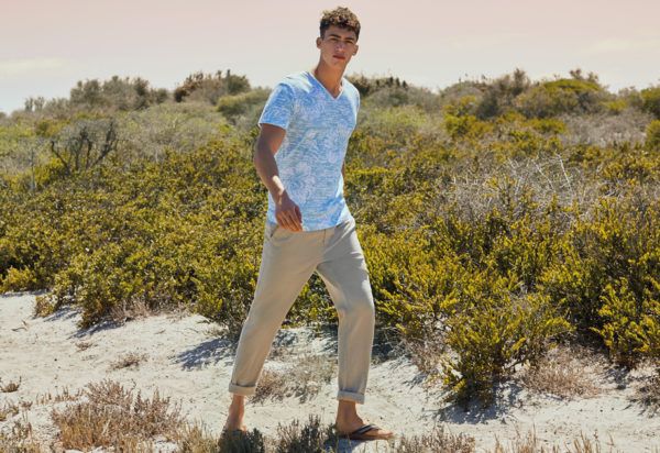 vente-prrimark-été-homme-2016-imprimé-t-shirt-pantalon-long "width =" 600 "height =" 412 "srcset =" https://cdn.shortpixel.ai/client/q_glossy,ret_img,w_600/https : //modaellos.com/wp-content/uploads/2016/01/rebajas-prrimark-verano-man-2016-camiseta-estampada-pantalon-largo-600x412.jpg 600w, https://cdn.shortpixel.ai/ client / q_glossy, ret_img, w_768 / https: //modaellos.com/wp-content/uploads/2016/01/rebajas-prrimark-verano-man-2016-camiseta-estampada-pantalon-largo-768x528.jpg 768w, https : //cdn.shortpixel.ai/client/q_glossy,ret_img,w_300/https: //modaellos.com/wp-content/uploads/2016/01/rebajas-prrimark-verano-man-2016-camiseta-estampada-pantalon -largo-300x206.jpg 300w, https://cdn.shortpixel.ai/client/q_glossy,ret_img,w_920/https://modaellos.com/wp-content/uploads/2016/01/rebajas-prrimark-verano- hommes-2016-imprimés-pantalons-pantalons-longs.jpg 920w "tailles =" (largeur maximale: 600px) 100vw, 600px "/></noscript><div class=