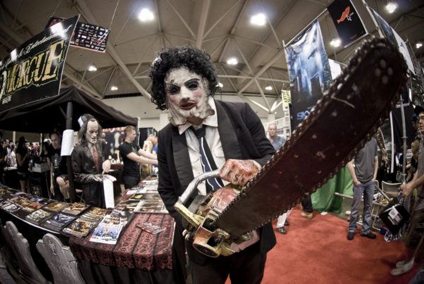 Costume simple et original d'Halloween Leatherface 