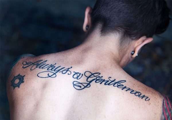 tatouage homme tatouage dos