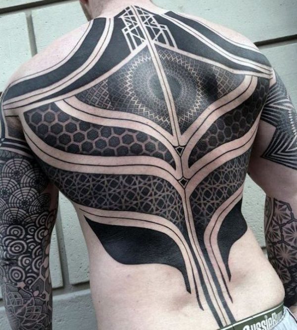 tatouage homme tatouage dos