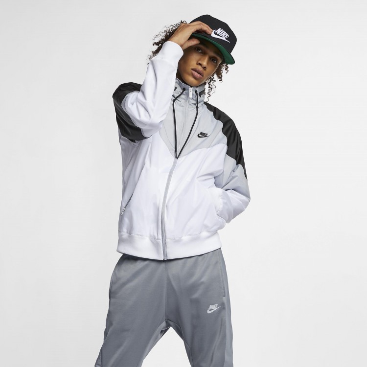 Nike Windbreaker Jackets: les modèles de vestes de course à porter à l'hiver 2019!