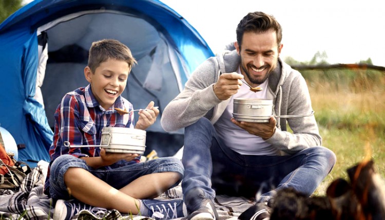 Visites de la fête des pères: des idées créatives pour s'amuser en famille 