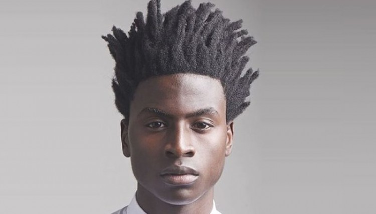 50 coupes de cheveux pour hommes bouclés pour s'inspirer