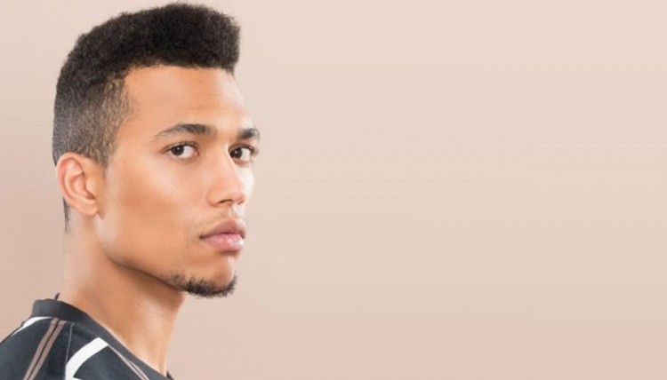 50 coupes de cheveux pour hommes bouclés pour s'inspirer