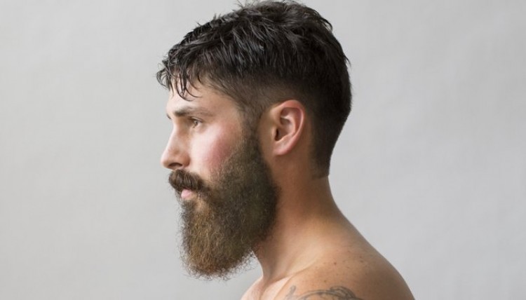 Comment combiner la barbe et les cheveux