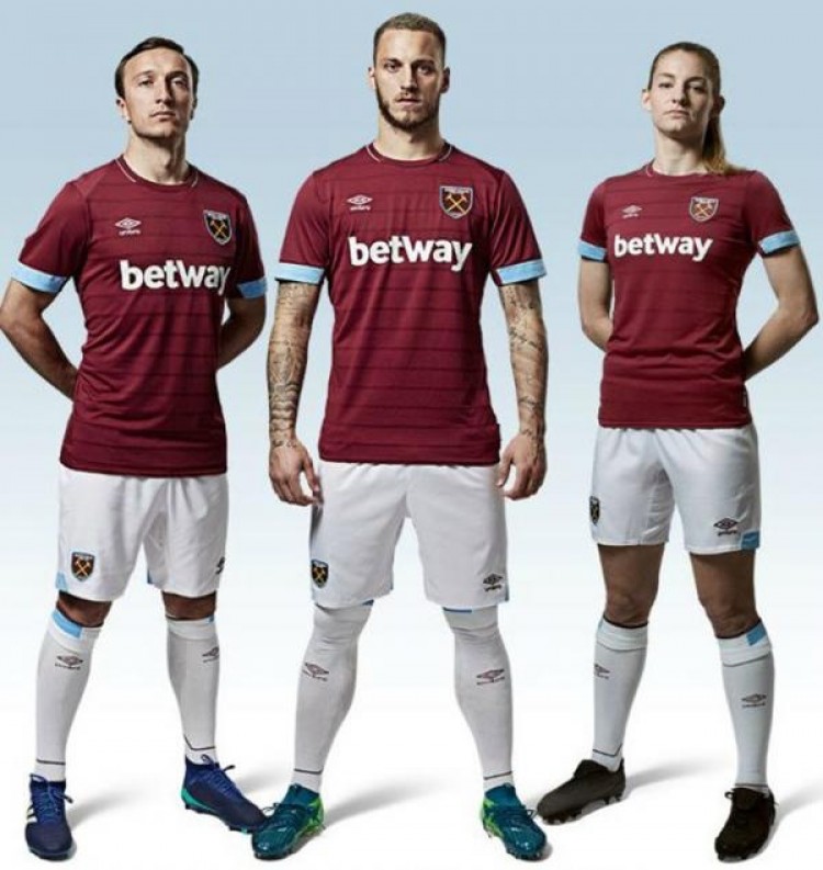 Maillots de l'équipe anglaise de West Ham United 2019