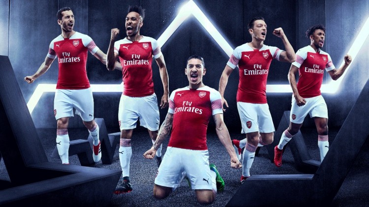 Arsenal - Maillots de l'équipe anglaise 2019