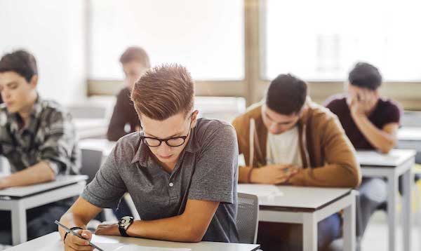 Comment ouvrir une entreprise pendant mes études