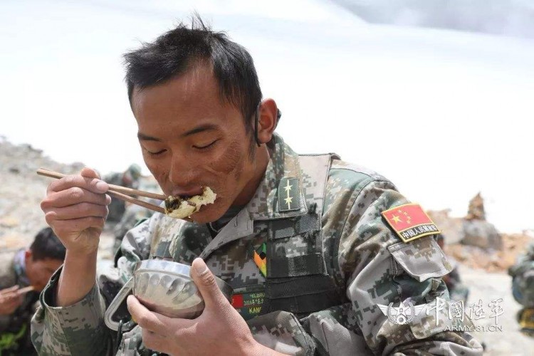 Le régime militaire des 3 jours promet de vous faire perdre 5kg en une semaine! Découvrez le risque.