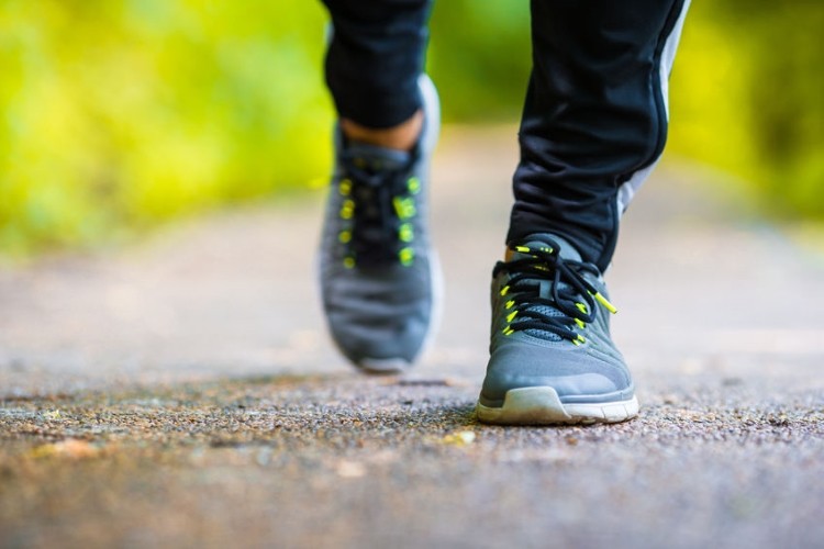 Les chaussures de course coûteuses améliorent vraiment vos performances, selon la science