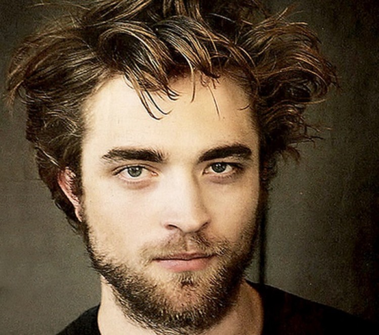 Rob Pattinson avec barbe