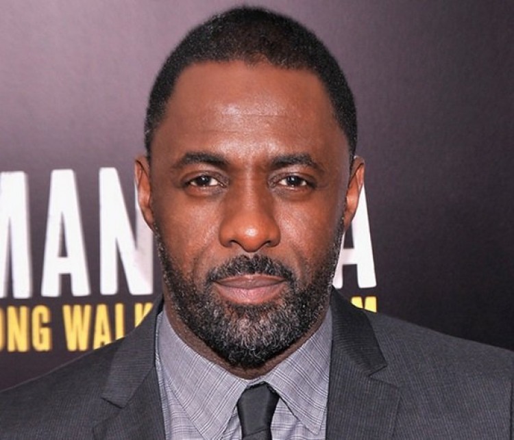 Idris Elba avec barbe