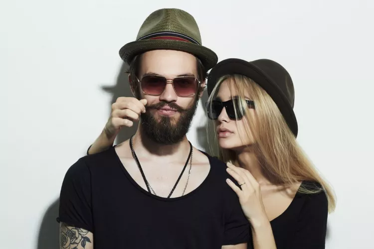 Parce qu'ils aiment et approuvent le look barbu - Crédit: Shutterstock