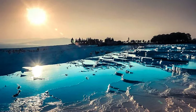 Les 15 piscines naturelles les plus folles du monde