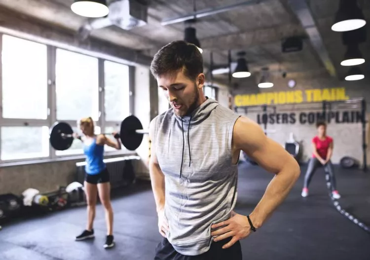 Comment obtenir des résultats rapides dans le gymnase (le cinquième conseil est impressionnant)