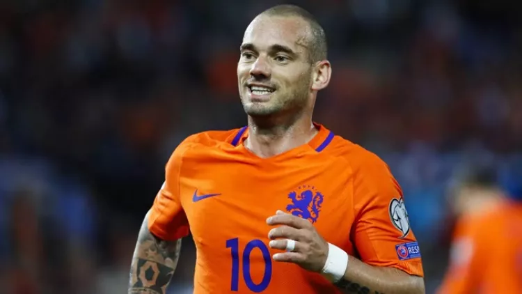 Les joueurs de Sneijder sortent de la Coupe du monde 2018