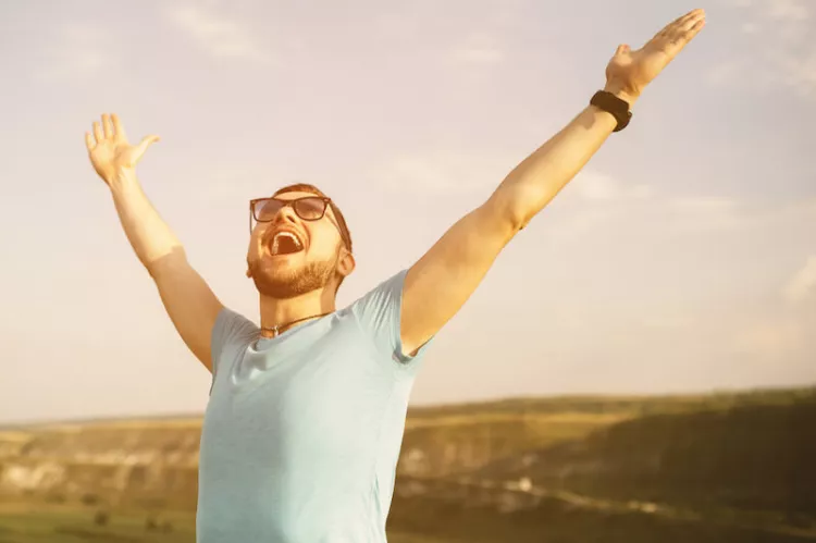 La dépression peut se cacher derrière un sourire. J'ai trouvé pourquoi!