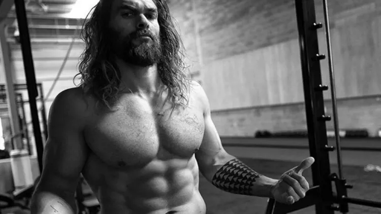 Jason Momoa - Formation Aquaman