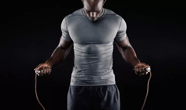 corde à sauter - Équipement simple et peu coûteux pour transformer votre maison en salle de sport