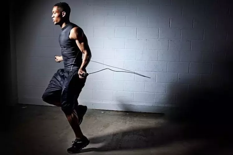 corde à sauter 2 - Un équipement simple et peu coûteux pour transformer votre maison en salle de sport