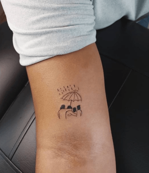 Tatouages ​​minimalistes pour hommes 2021 sous la pluie