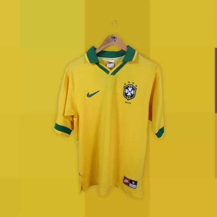 Chemise du Brésil en vente à Rio Grande do Sul Brechó do Futebol