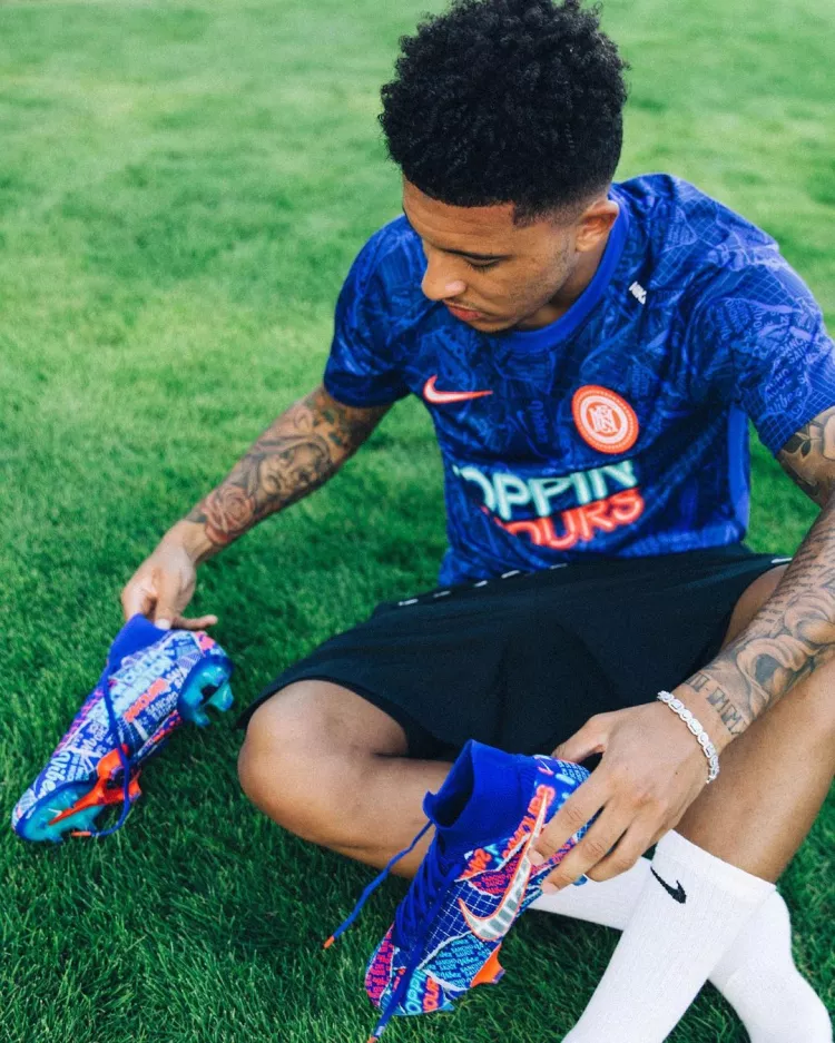 Nike a de nouveaux sponsors dans le football, comme avec Jadon Sancho