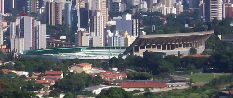 Boucle d'oreille en or princesse, l'un des noms de stade les plus cool du Brésil