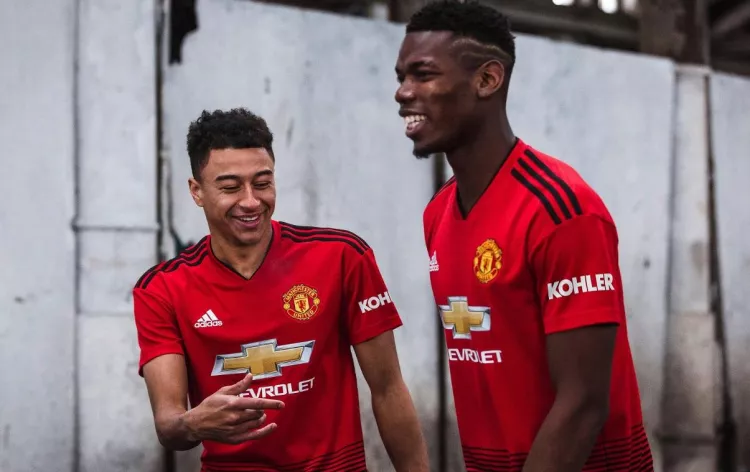 Manchester United - Maillots équipe anglaise 2019 5