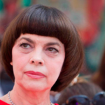 Comment vit Mireille Mathieu aujourd'hui ?